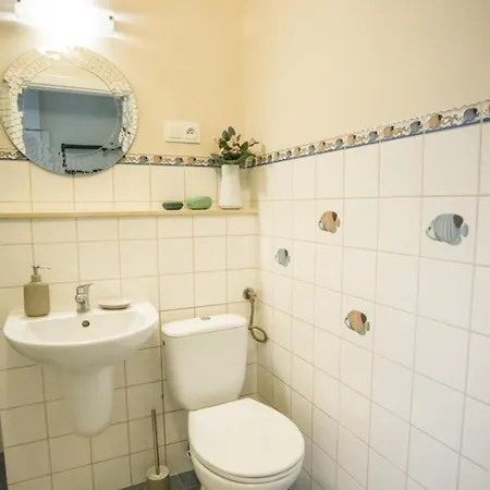 5 Min Od Dworca Pkp Lägenhet